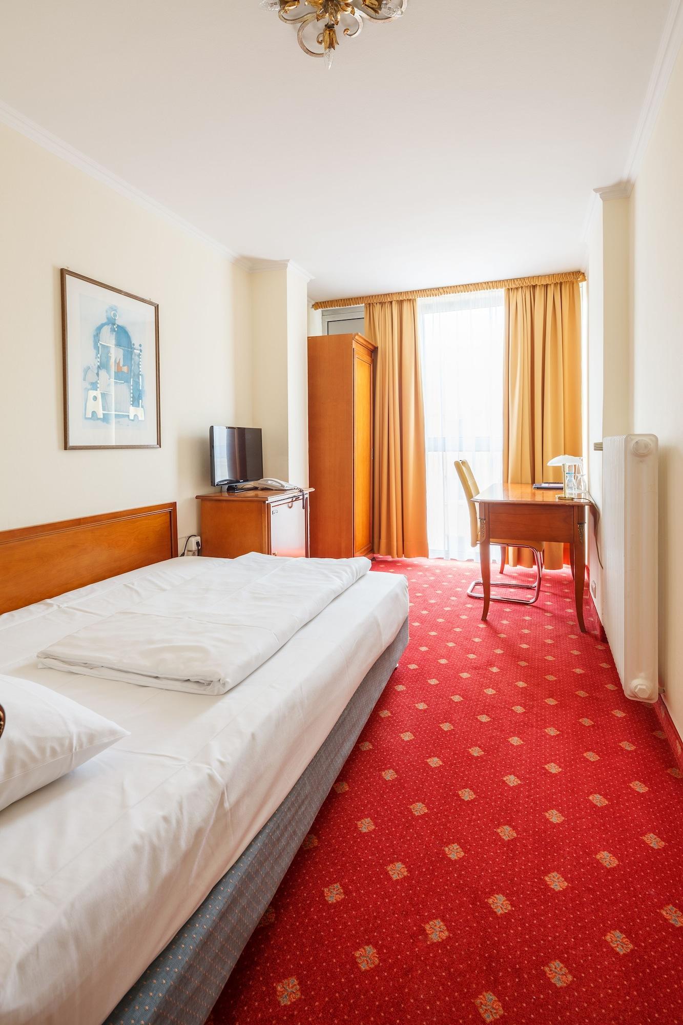 Hotel Aurbacher Hof Gmbh ميونيخ المظهر الخارجي الصورة